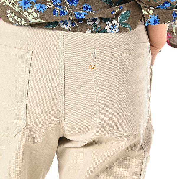 Mole Serge Stretch 908 Painter Pants Female Model