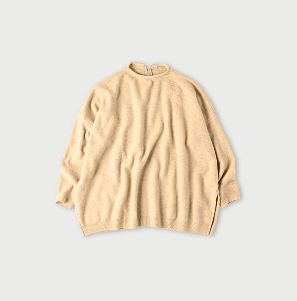 Float Boiled Wool Big Slit Kinari Top