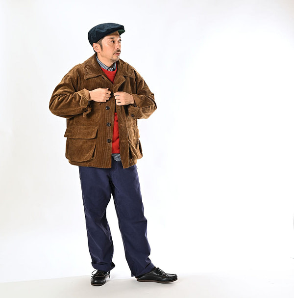 Selvedge Corduroy 908 Hunting Jacket Male Model