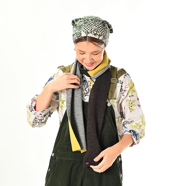 Float W-faced Muffler Female Model