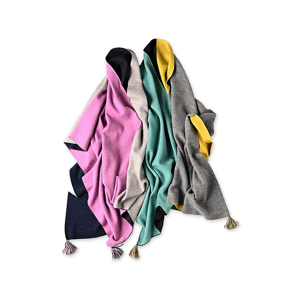Float W-faced Poncho