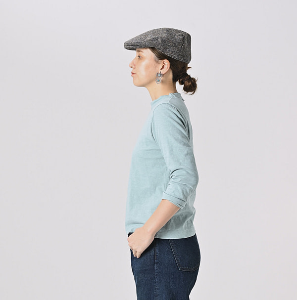 Square T-shirt Female Model