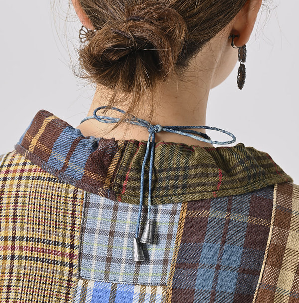 Native Necklace Female Model