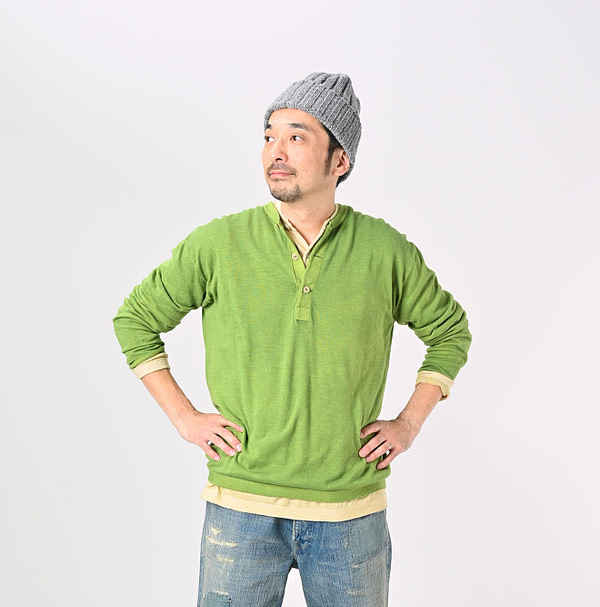 Plant Dyed Whole Super Gauze 908 Henley Male Model