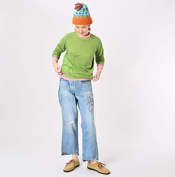 Plant Dyed Whole Super Gauze 908 Crew Female Model