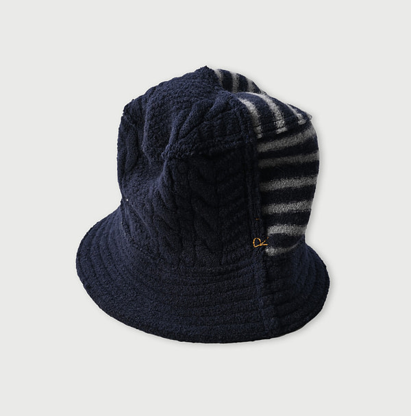 US Moo Cable x Border Hat Navy x Gray Border