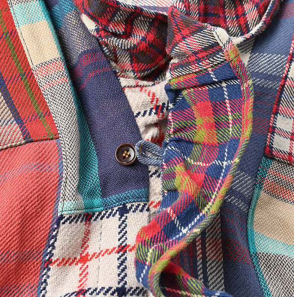 Indian Flannel Patchwork Frill Cache-Coeur Detail