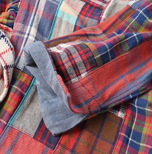 Indian Flannel Patchwork Frill Cache-Coeur Detail