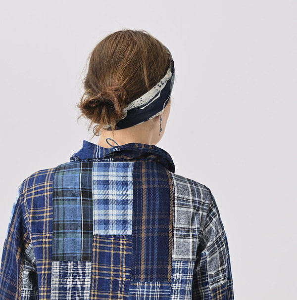 Indigo Indian Flannel Patchwork Frill Cache-Coeur Detail