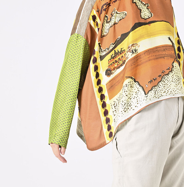 Picture Book Bandana Blouse Pale Detail