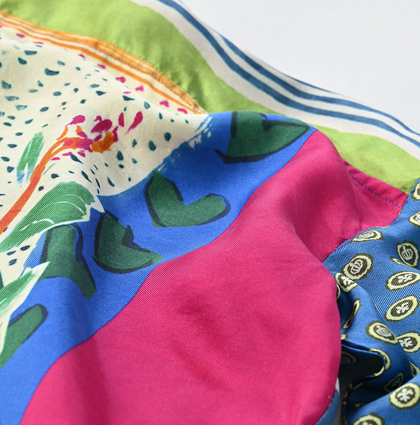 Picture Book Bandana Blouse Pale Detail