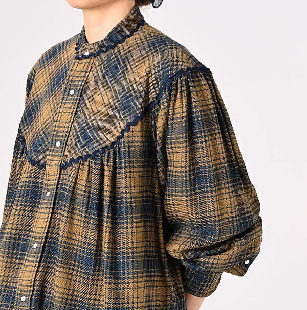 Indigo Zimbabwean Flannel Tambourine Blouse Detail