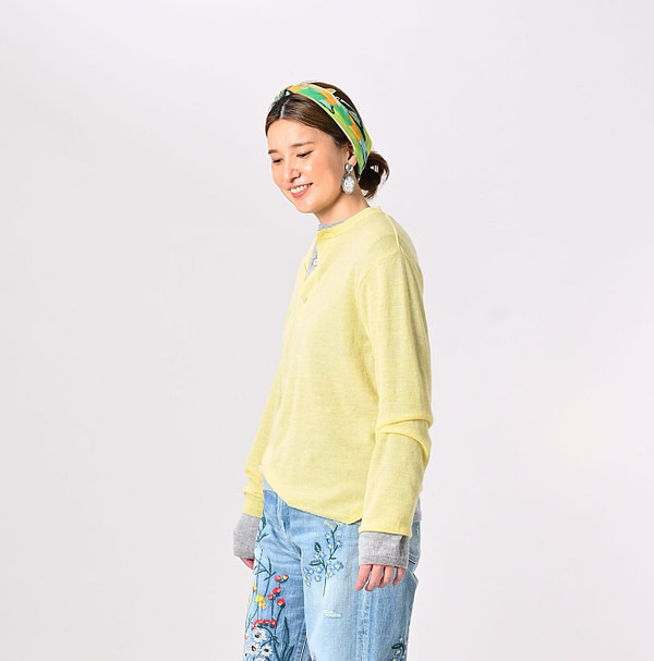 Plant Dyed Cashmere Super Gauze Henley Female Model