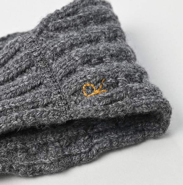 Cashmere Waffle Hair Band Detail