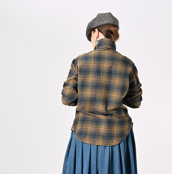 Indigo Zimbabwean Flannel 908 Eastern Shirt Female Model