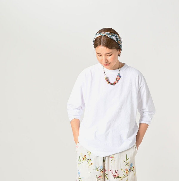 Long Sleeve 908 Ocean T-shirt Female Model