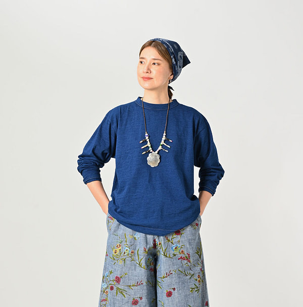 Indigo Long Sleeve 908 Ocean T-shirt Nou Female Model