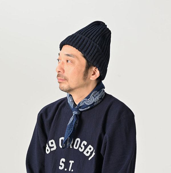 Indigo 18.5 Gauze Paisley Bandana Male Model