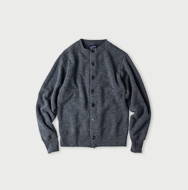 Horizontal Urake 908 Cardigan Gray Top