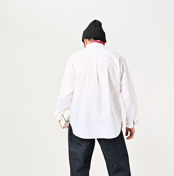 Batiste 908 Ocean Button Down Shirt Male Model