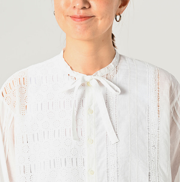 Doama Hira Cutwork Blouse Detail