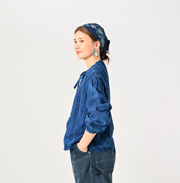 Ai Doama Hira Cutwork Blouse Female Model