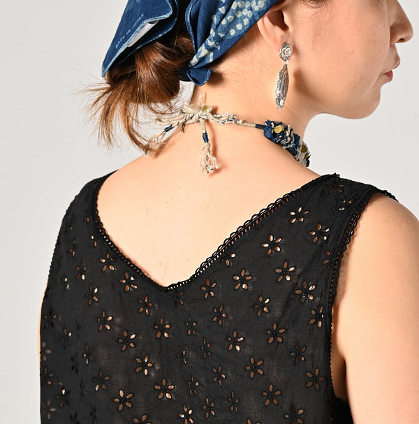 Doama Hira Cutwork Camisole Detail