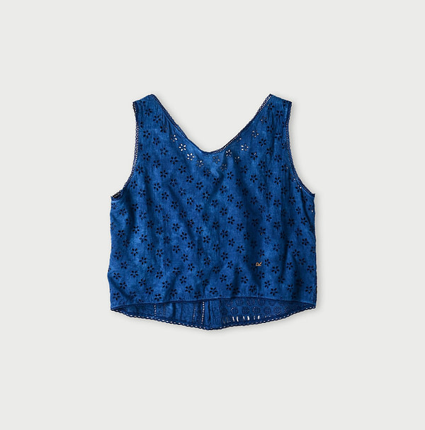 Ai Doama Hira Cutwork Camisole Back