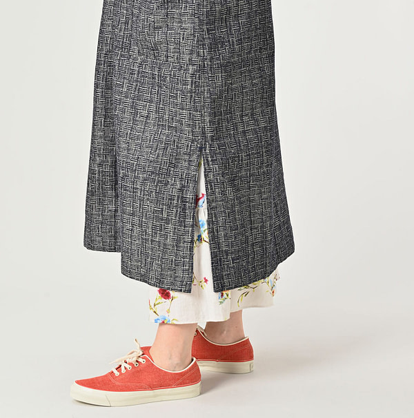 Indigo Basket Pattern Jacquard Dress Detail