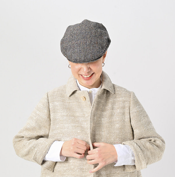 Indian Linen Silk Tweed Square Jacket Female Model