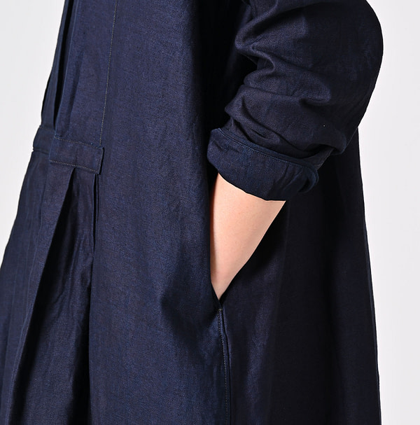 Indigo Chestnut Satin Tuck Dress Detail