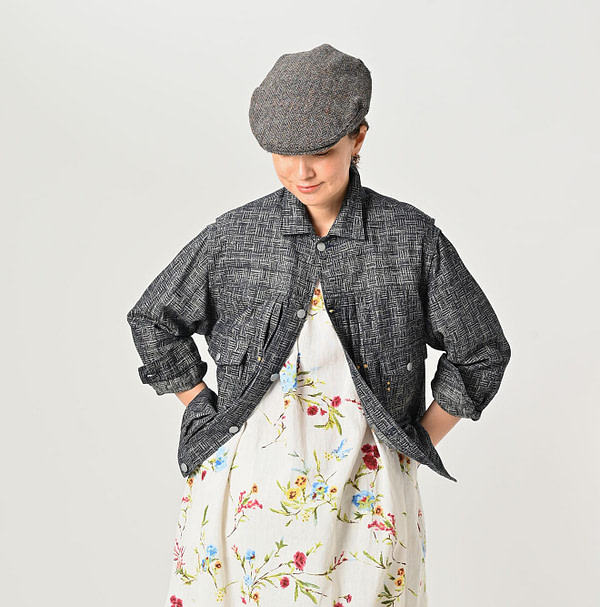Dash Indigo 908 Basket Pattern Jacquard Thin Denim Jacket Female Model