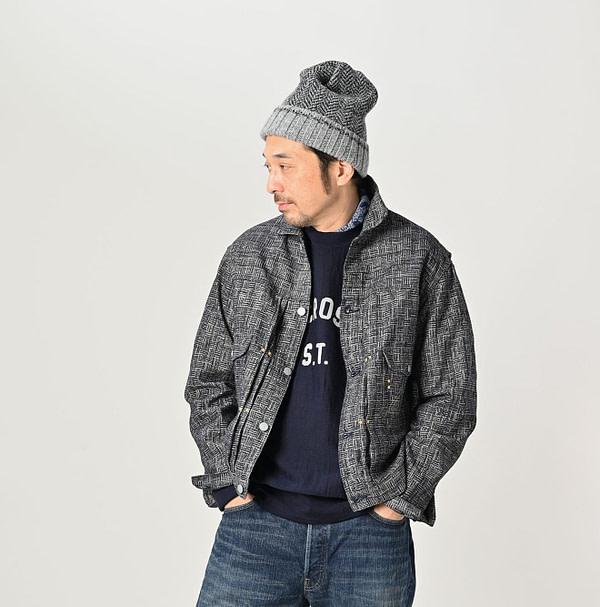 Dash Indigo 908 Basket Pattern Jacquard Thin Denim Jacket Male Model