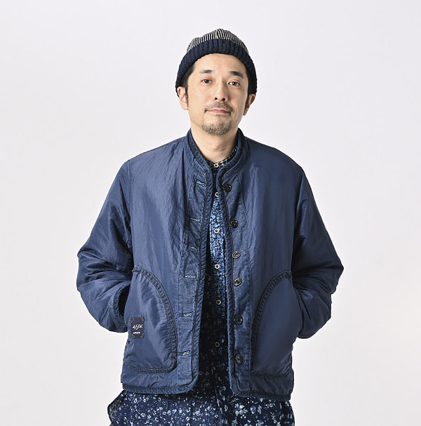 Indigo Distressed 45 Petite Denim x Atsu Nylon Stand Collar Blouson Detail