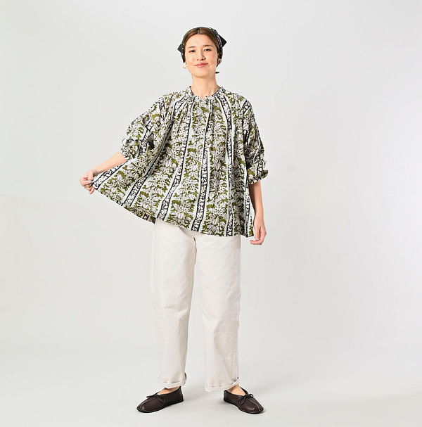Rye Mugi Denim Charlotte 5 White Female Model