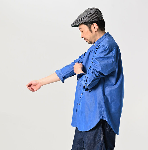 Miko 908 Loafer Pintuck Stand Collar Shirt Male Model