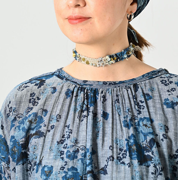 Indigo Gauze Rose Print Gather Tunic Blouse Detail