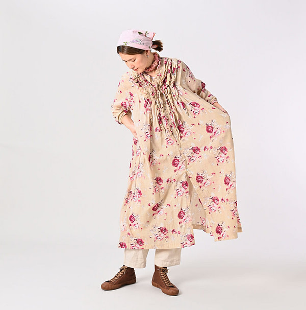 Gauze Rose Print Dress Female Model