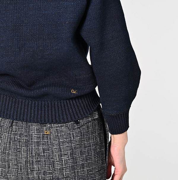 Indigo Puff Sweater Detail