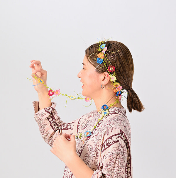 Crochet Flower Necklace Female Model