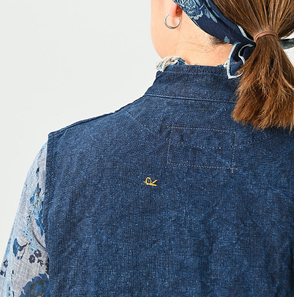 Indigo Linen Duck 908 Hunting Vest Detail