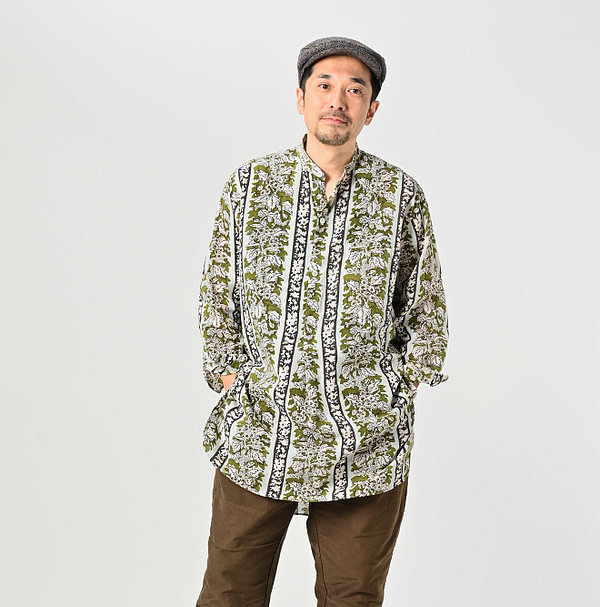 Indian Striped Flower Block Print 908 Stand Collar Grandpa Shirt Male Model