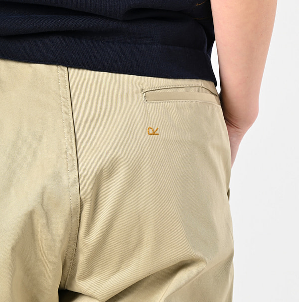 Chino Crosby Slacks MEN Detail