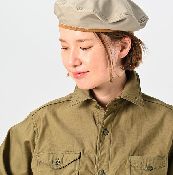 Thin Back Satin 908 Gacha-Pocket Shirt Detail