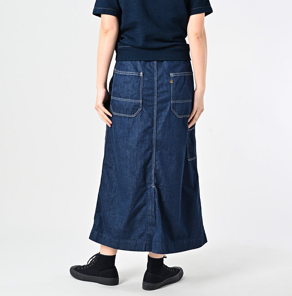 Mon-petit Denim Painter Skirt Female Model