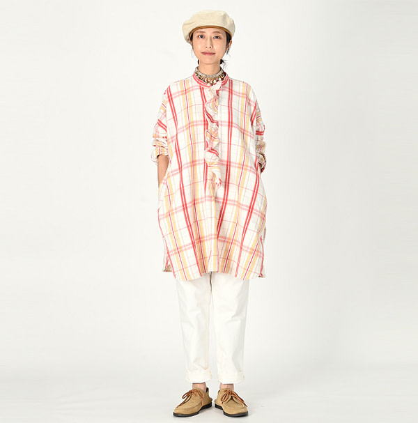 ONEONE Iroiro Indian Flannel Frill Tunic Female Model