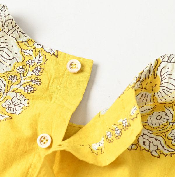 Seasonal Terms Block Print Blouse Detail
