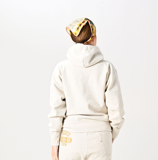 Top Bare Fleece 908 Hoodie Female Model