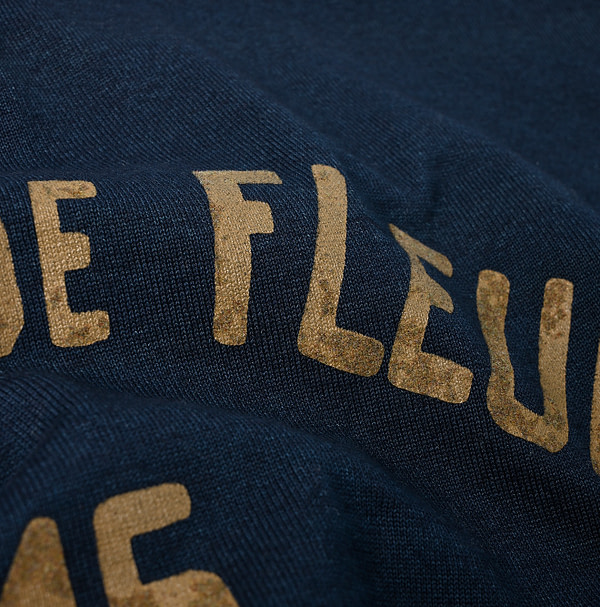 Indigo Knitsew 908 T-shirt Detail