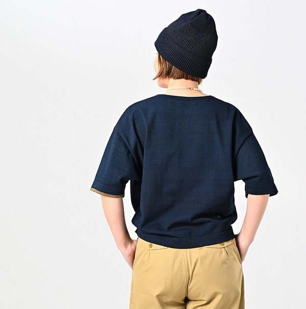 Indigo Knitsew 908 T-shirt Female Model